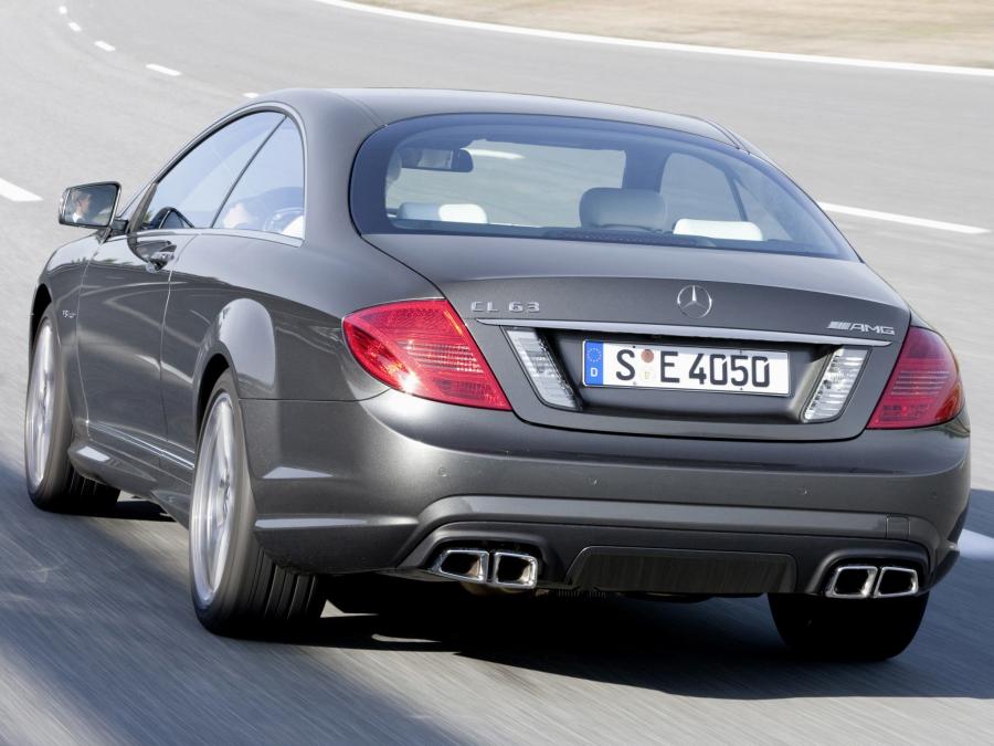  Mercedes-Benz CL63 AMG 2010 года  (фото 10 из 45)